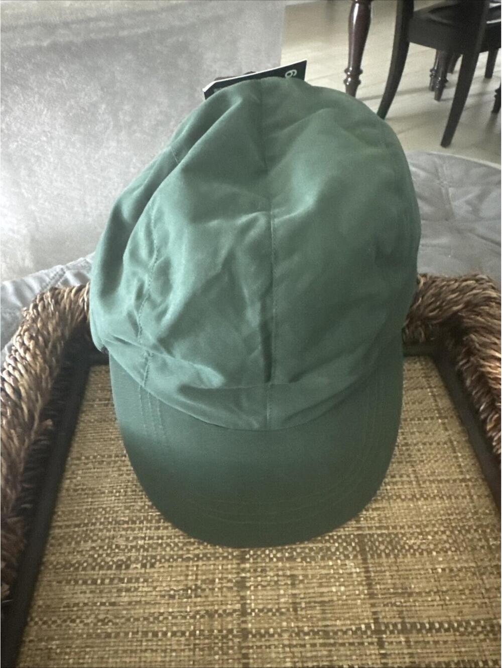 Eddie Bauer Trapper Hat Cap Ear Flap S/M Green Fleece Lined Goose Down NWT